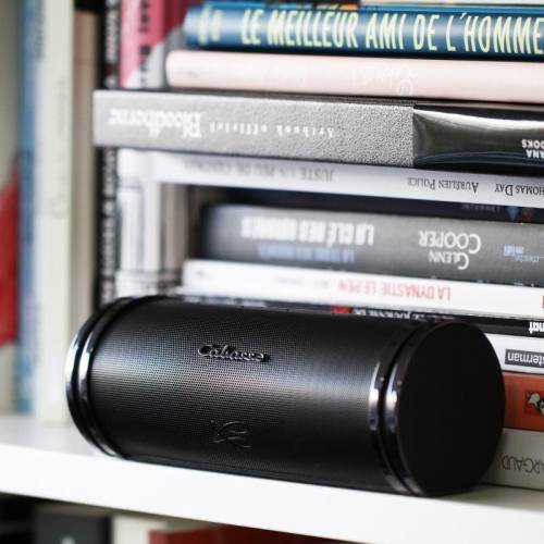 The Swell - a portable high fidelity speaker from Cabasse